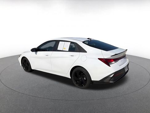 Used 2026 Hyundai Elantra Sport FWD image 10