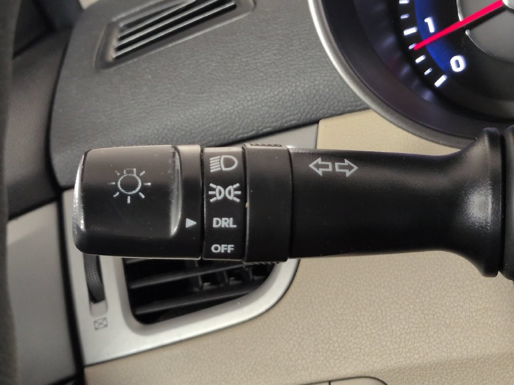 Used 2016 Hyundai Elantra SE FWD image 36