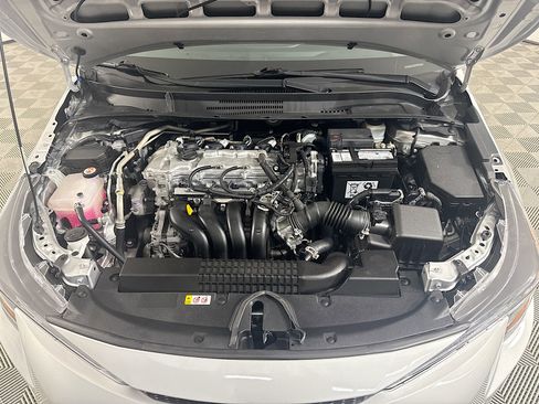 Used 2021 Toyota Corolla L FWD image 38