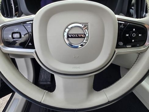 Certified 2023 Volvo XC60 B5 Plus w/ Protection Package Premier AWD/4WD image 26