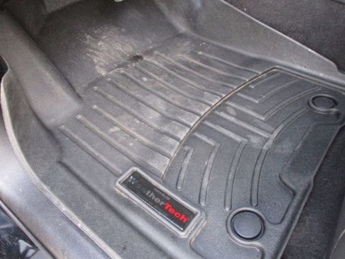 Used 2020 Nissan Armada SL w/ Premium Package image 35