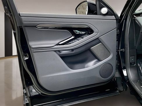 Used 2023 Land Rover Range Rover Evoque R-Dynamic S image 18