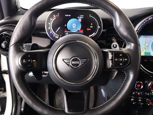 Used 2023 MINI Cooper S image 3