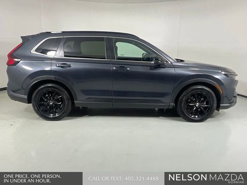 Used 2023 Honda CR-V Sport image 5