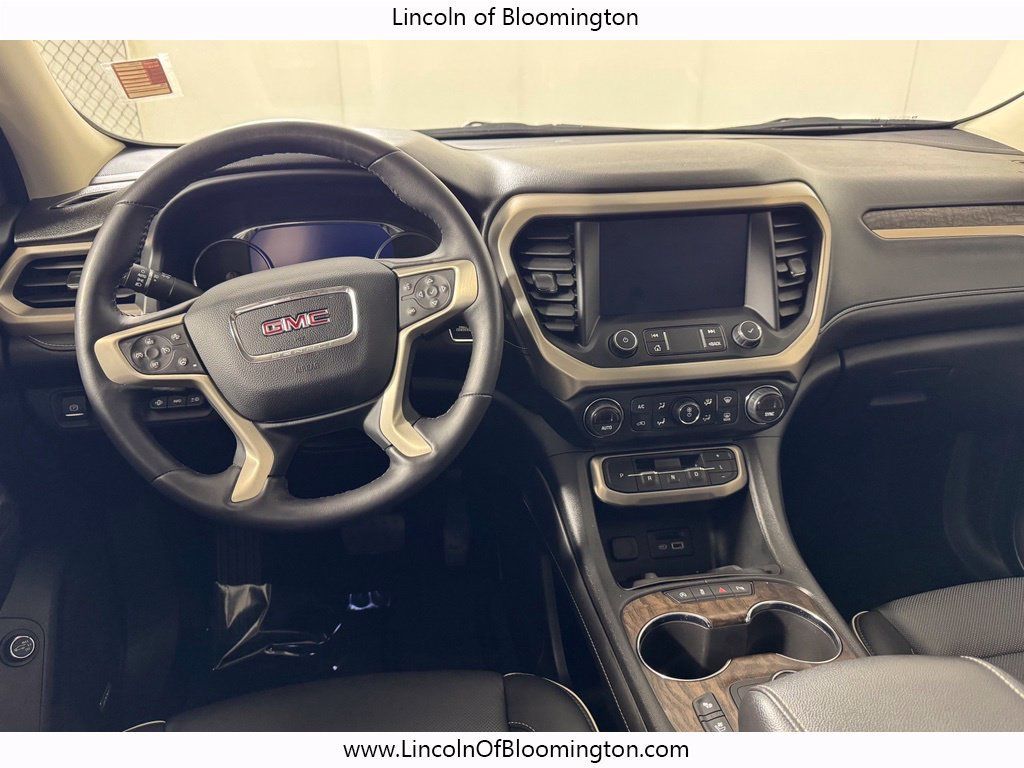 Used 2022 GMC Acadia Denali w/ Denali Ultimate Package AWD/4WD image 19