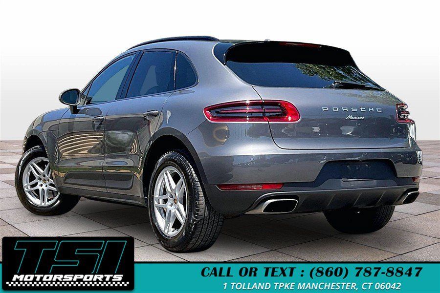 Used 2018 Porsche Macan AWD/4WD image 13