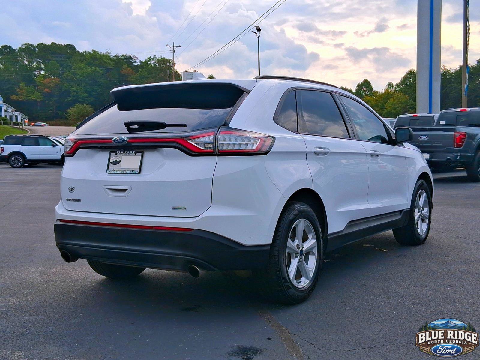 Used 2016 Ford Edge SE FWD image 5