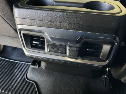 Used 2022 Chevrolet Silverado 2500 LTZ w/ LTZ Plus Package image 20