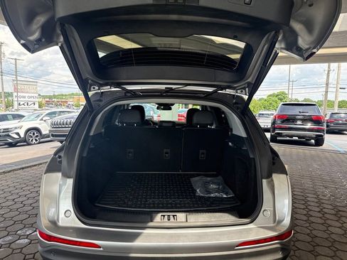 Used 2022 Lincoln Corsair AWD w/ Premium Package image 7