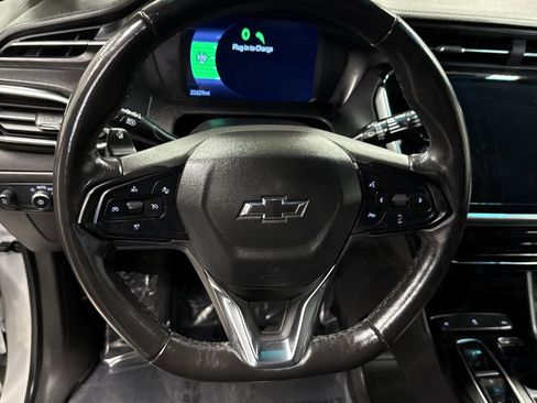Used 2022 Chevrolet Bolt LT image 7