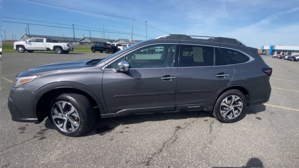 Used 2020 Subaru Outback Touring AWD/4WD image 5