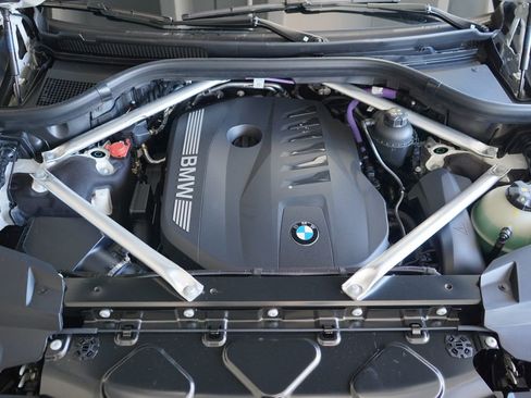 New 2026 BMW X7 xDrive40i w/ Premium Package image 22