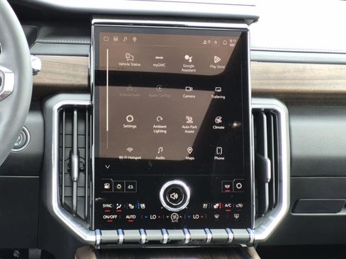 New 2026 GMC Acadia Denali Ultimate w/ LPO, Floor Liner Package image 16