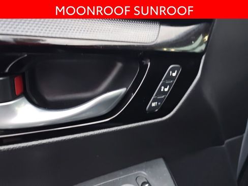 Used 2023 Honda CR-V EX-L image 6