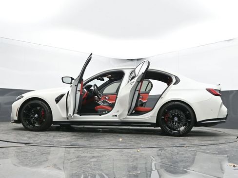 Used 2022 BMW M3 Competition w/ M Carbon Exterior Package image 80