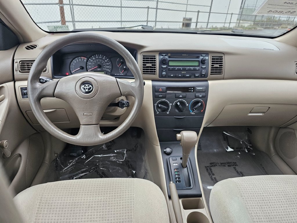 Used 2005 Toyota Corolla CE FWD image 17