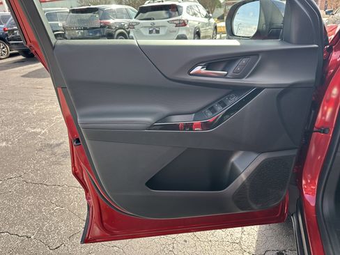 New 2026 Chevrolet Equinox LT image 12