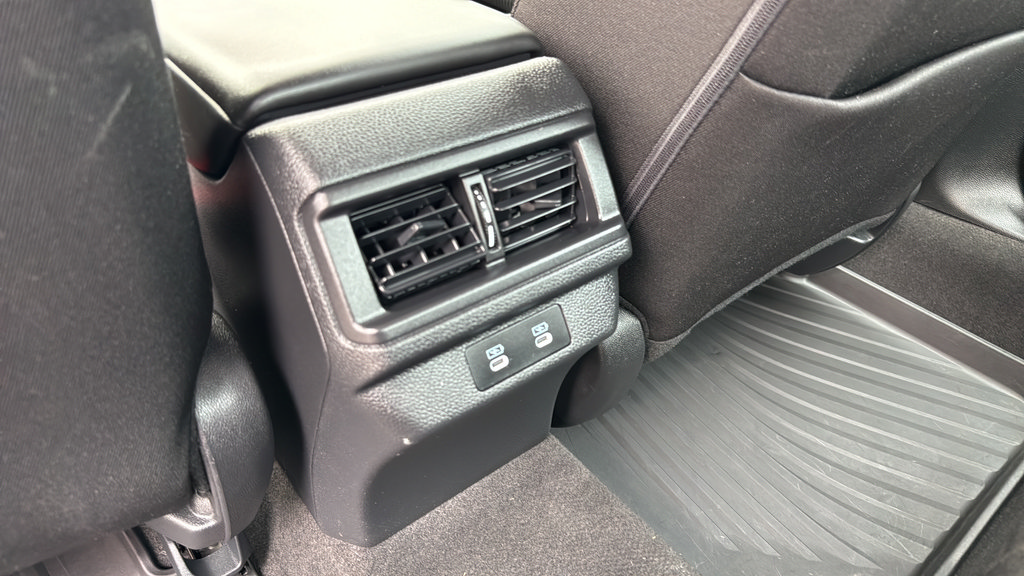 Used 2025 Honda Accord LX image 16