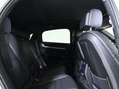 Certified 2024 Porsche Cayenne S image 20