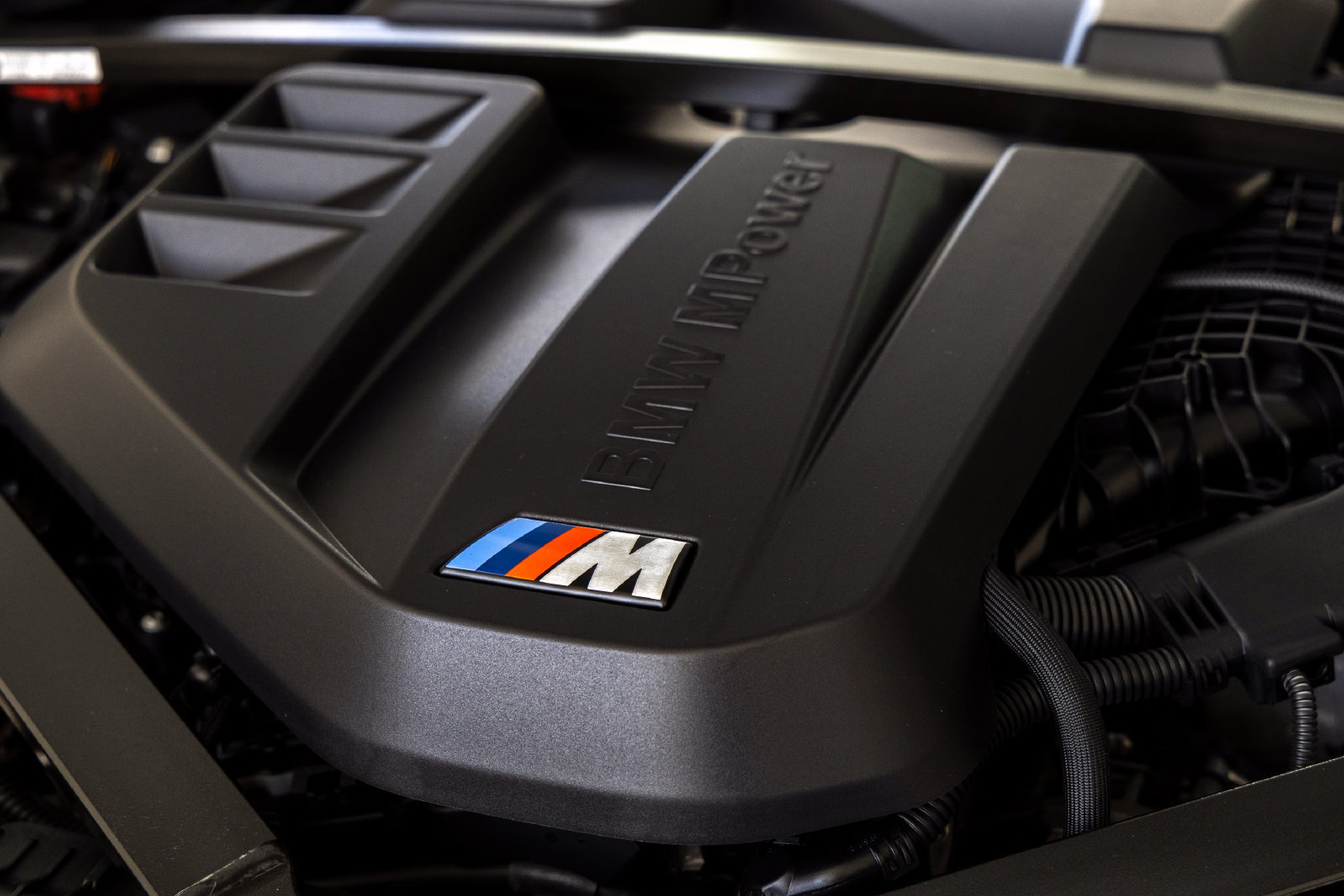 Certified 2024 BMW M2 w/ Lighting Package RWD image 34