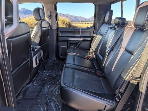 Used 2020 Ford F250 Lariat w/ Lariat Value Package AWD/4WD image 16
