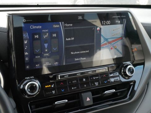 Certified 2020 Toyota Highlander Limited image 22