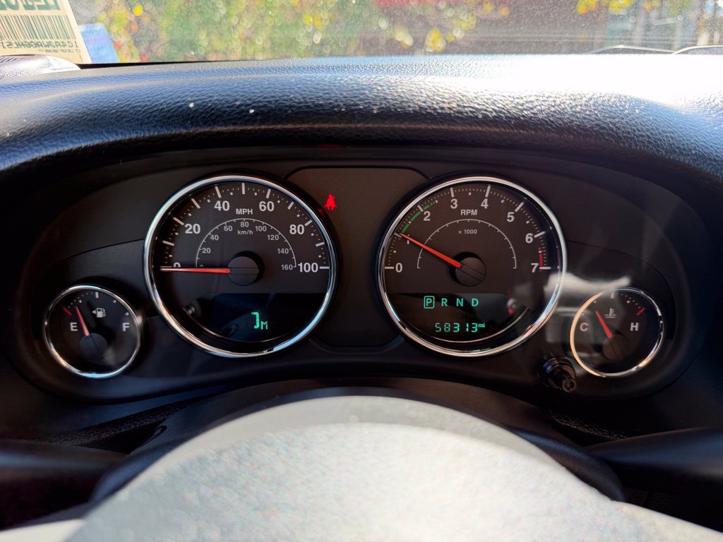 Used 2017 Jeep Wrangler Sport w/ Quick Order Package 24S AWD/4WD image 18