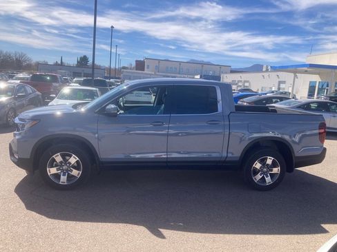 Used 2025 Honda Ridgeline RTL image 2