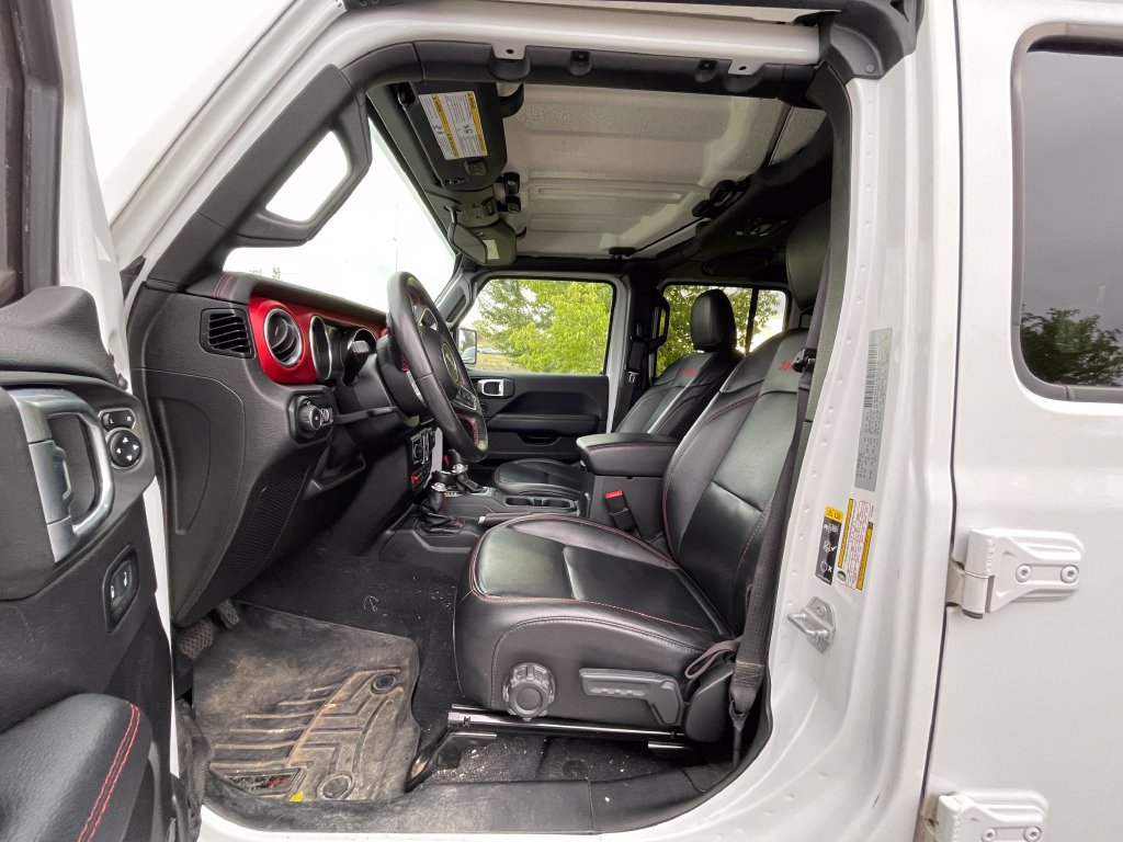 Used 2020 Jeep Wrangler Unlimited Rubicon w/ LED Lighting Group AWD/4WD image 3