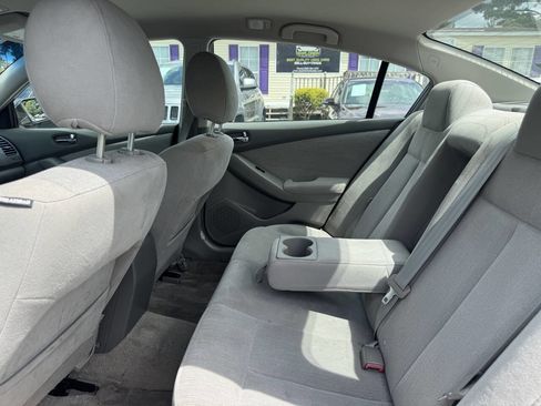 Used 2010 Nissan Altima 2.5 S image 11
