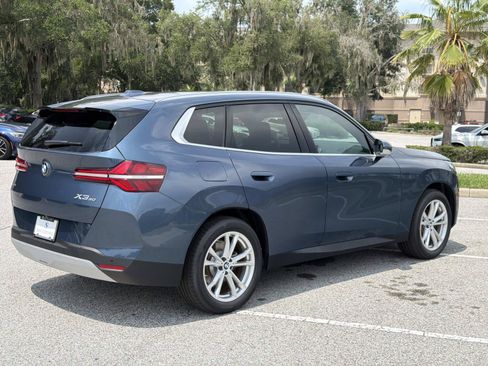 Used 2025 BMW X3 xDrive30i w/ Convenience Package AWD/4WD image 4