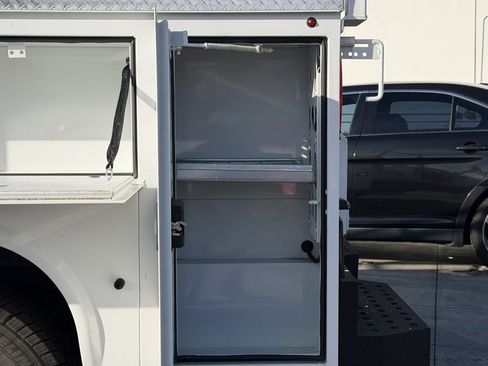 Used 2023 Ford F250 XL w/ XL Chrome Package image 13