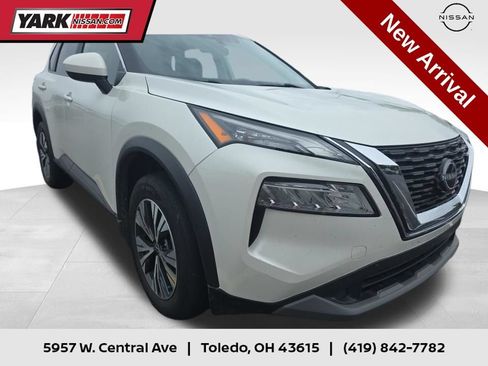 Certified 2023 Nissan Rogue SV AWD/4WD image 1