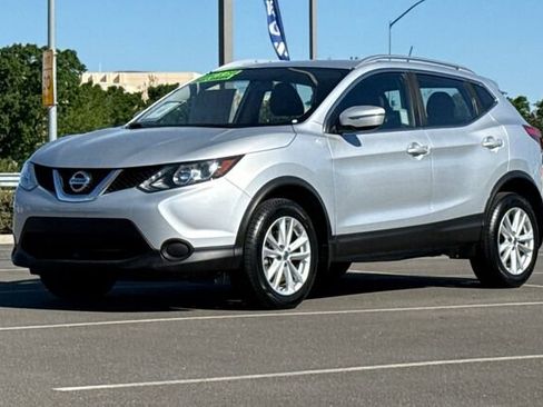 Used 2017 Nissan Rogue Sport SV image 8