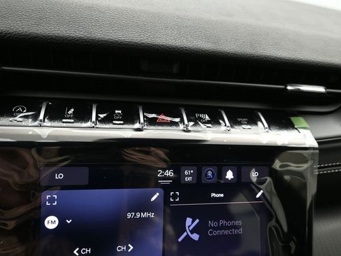 New 2025 Jeep Grand Cherokee L Laredo image 17