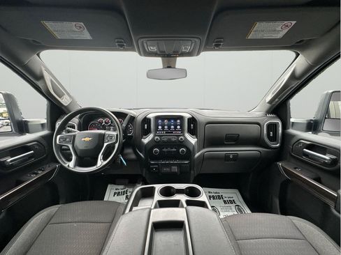 Used 2022 Chevrolet Silverado 2500 LT AWD/4WD image 6