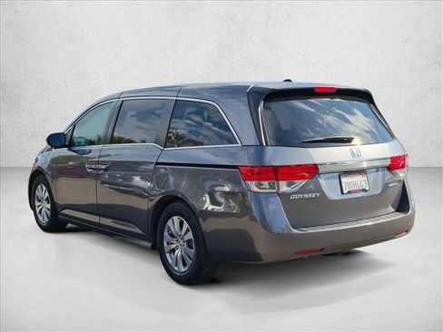 Used 2016 Honda Odyssey SE image 8