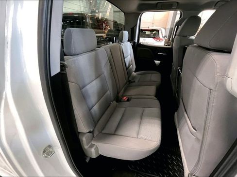 Used 2018 Chevrolet Silverado 1500 LT w/ LT Fleet Convenience Package image 19