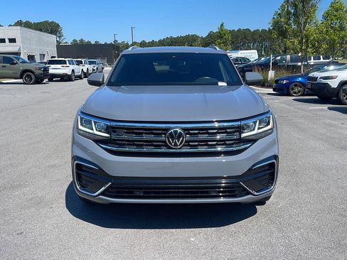 Used 2020 Volkswagen Atlas Cross Sport SEL R-Line AWD/4WD image 2