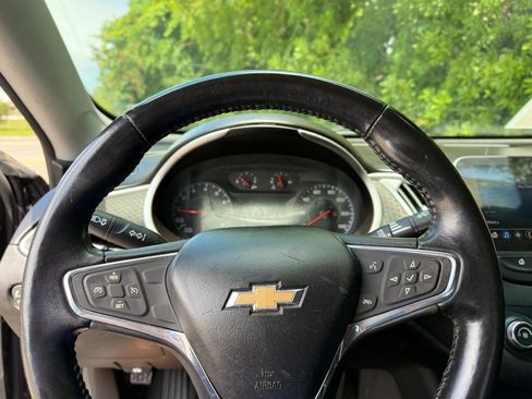 Used 2020 Chevrolet Malibu RS FWD image 35