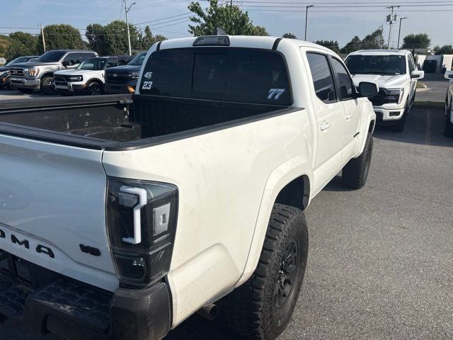 Used 2019 Toyota Tacoma SR5 RWD image 9