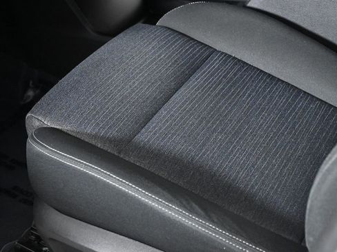 Certified 2022 Nissan Rogue SV AWD/4WD image 23