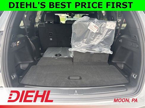 New 2025 Jeep Grand Cherokee L Altitude image 6