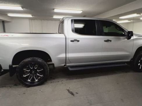 Used 2022 Chevrolet Silverado 1500 Custom w/ Rally Edition image 9