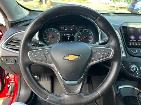 Used 2021 Chevrolet Malibu LT w/ Leather Package FWD image 22