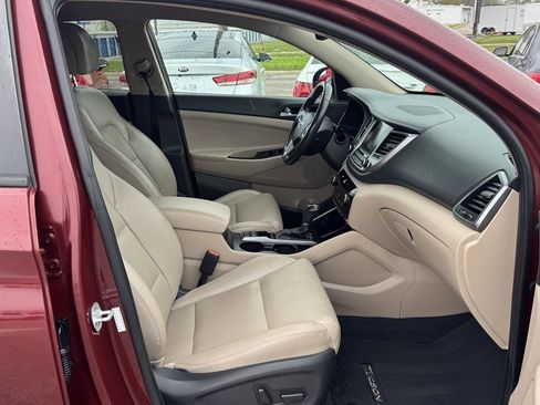 Used 2017 Hyundai Tucson SE Plus image 27