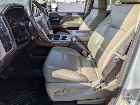 Used 2017 GMC Sierra 2500 SLT image 13