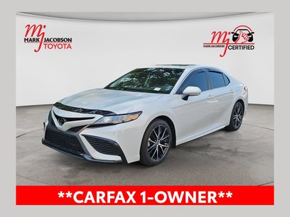 Used 2022 Toyota Camry SE w/ Convenience Package
