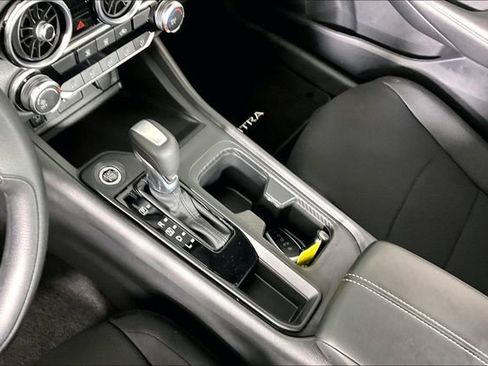 Used 2025 Nissan Sentra S FWD image 17