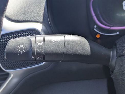 Used 2024 Kia Soul LX image 25